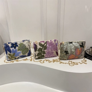 Sequin Flower Embroidered Crossbody Bag Woven Fabric With Metal Chain Strap Retro Elegant Handbag For Women