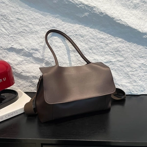Minimalist Large Capacity PU Leather Tote Bag Women Flap Closure Dual Straps Commuter Shoulder Bag Handbag Daily Bag