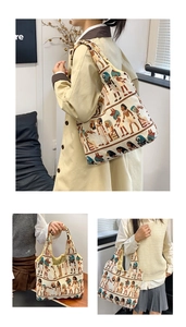 Detail van canvas tote bag met retro Egyptische muurschildering en grote capaciteit