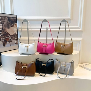 Retro Mode PU Leder Achseltasche Für Frauen Minimalistische Quadratische Umhängetasche Mit Metallschnalle Reißverschluss