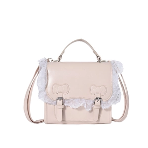 Sac à main en cuir rose pastel avec dentelle blanche et coutures nœud décoratives