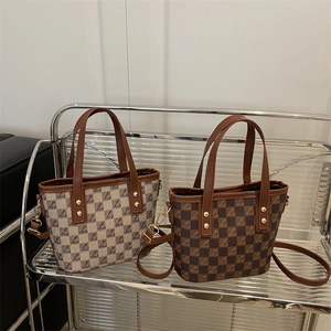 Women Bucket Shoulder Bag PU Leather Checkerboard Pattern Retro Crossbody Tote Fashion Handbag Vintage Niche Style