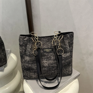 Large capacity black tweed tote bag with sparkling sequins and chain shoulder straps