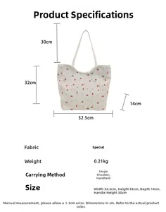 Detailed size specifications of white floral tote bag with strawberry pattern details