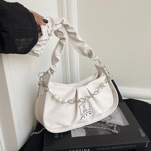 Chic pleated cloud bag in beige faux leather with pearl clover chain and ruched handle