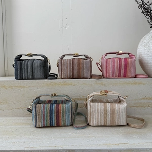 Sac Bandoulière Tissé À Rayures Mode Sac À Main Femme Petit Sac Carré Épaule Plage Vacances Bohème Serrure Métallique