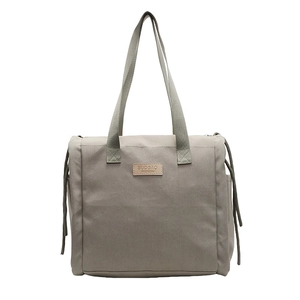 Fashionable large capacity canvas tote bag with shoulder strap and leather tag in khaki grey