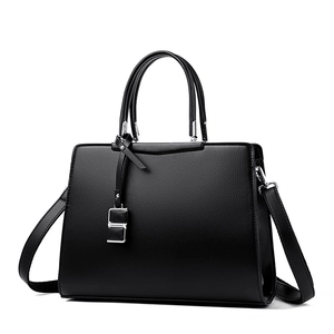 Borsa a mano minimalista in pelle nera con doppi manici e tracolla regolabile