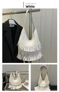 Elegante borsa hobo bianca con frange a strati e tracolla singola per donna chic
