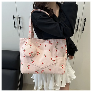 Sac fourre-tout en velours côtelé rose avec imprimé cerise et mini porte-monnaie
