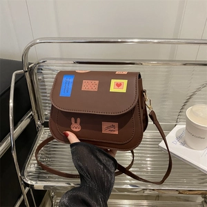Borsa a tracolla chic in pelle PU marrone stile coreano con toppe colorate a cartoni