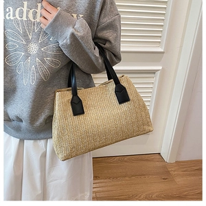 Casual woven straw handbag for women, minimalist summer beach tote bag detail view