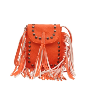 Borsa a tracolla in pelle arancione con rivetti vintage e accenti di frange boho