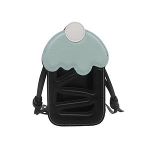 Schicke Handy-Umhängetasche im Cupcake-Stil, Blau und Schwarz mit Cut-out-Design