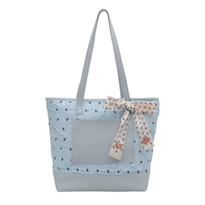 Sac fourre-tout matelassé bleu clair pour l'été avec foulard décoratif et grande capacité