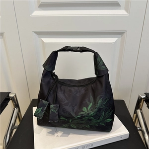 New Chinese style bucket bag with green leaf embroidery and buckle handle for daily use
