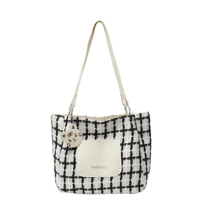 Grand sac cabas à carreaux avec pendentif tigre et bandoulières pour le quotidien