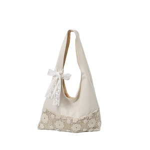 Korean style minimalist cream canvas shoulder bag featuring delicate lace flower and bow