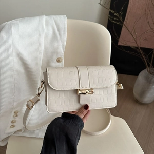 Vintage Alligator Pattern PU Leather Underarm Bag Women Small Square Bag With Golden Bamboo Clasp Fashion Shoulder Crossbody Bag