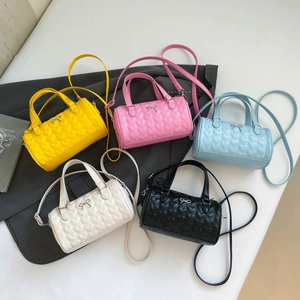 Women Heart Quilted PU Leather Cylinder Shoulder Bag Metal Bow Top Handle Sweet Trendy Boston Crossbody Handbag