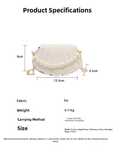 Detailed size chart for the white pearl shell bag showing 13.5x9x4.5cm dimensions
