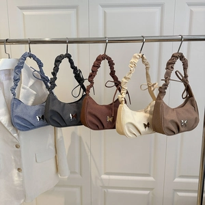 Women's Fashion Pleated Underarm Shoulder Bag With Butterfly Metal Buckle Casual PU Hobo Bag Solid Color Minimalist Bag
