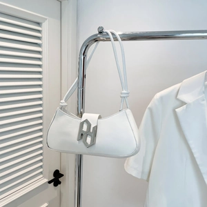 Sac à bandoulière en cuir PU blanc minimaliste avec logo géométrique et bandoulière nouée