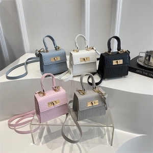 Crocodile Embossed PU Leather Mini Square Crossbody Bag Chic Handbag With Gold Turn Lock And Top Handle For Women