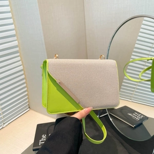Sac À Bandoulière Pour Femmes Cuir PU Patchwork Tissé Minimaliste Polyvalent Sac À Main Épaule Décor Métal Doré