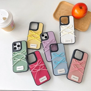 Stilvolle Leder-iPhone-Hülle mit minimalistischem Schleifen-Schnürdesign in verschiedenen Farben