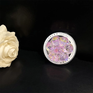 Dettaglio del supporto per telefono a zampa di gatto 3D con glitter e testo Gift For You