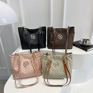 Women Large Capacity Monogram Tote Bag Fashion Synthetic Leather Shoulder Bag With Chain Strap Letter Print Handbag