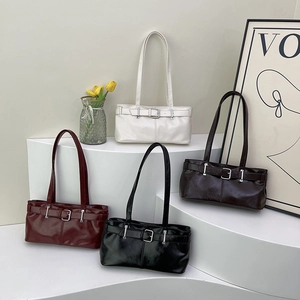 Minimalist stylish faux leather shoulder bag in four chic colors for women's daily commute