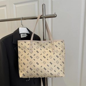 Chic tote bag featuring cartoon bear print and large capacity on stainless steel hanger