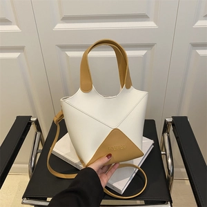 Sac seau élégant en similicuir pour femme avec poignée supérieure et bandoulière amovible