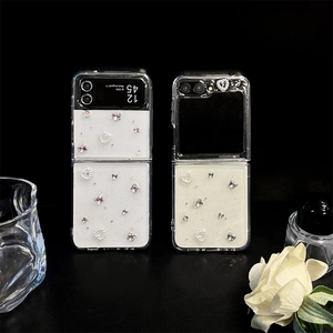 Glittery transparent phone case for Galaxy Z Flip with pearl heart and rhinestones