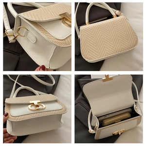 Détails du sac à main en cuir et paille avec fermoir doré CD et compartiment intérieur