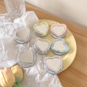 Glittery heart-shaped MagSafe phone socket with mirror and foldable grip stand