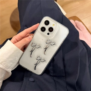 Διάφανη θήκη iPhone με τρεις ασημένιους 3D φιόγκους σε κομψό μινιμαλιστικό σχεδιασμό