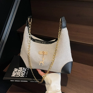 Women Vintage Woven Shoulder Bag With PU Leather Contrast Hobo Bag Golden Chain Strap Deer Pendant Casual Office Underarm Bag