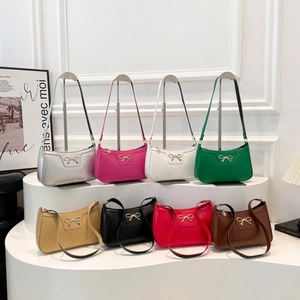 Women PU Leather Hobo Underarm Bag With Metal Bow Decoration Simple Fashion Solid Color Sweet Trendy