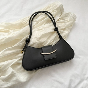 Borsa a spalla nera elegante in stile francese minimalista con un dettaglio dorato