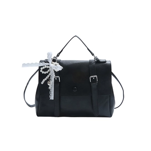 Sac à main élégant en cuir noir avec nœud en dentelle blanche et perles pour le bureau