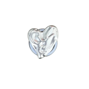 Silver metallic heart phone socket with 3D fluid texture and collapsible stand