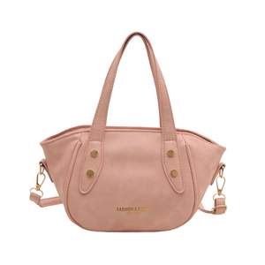 Sac à main rose poudré en daim pour femme avec rivets dorés et bandoulière amovible
