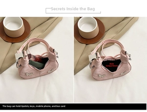Mini sac rose en cuir PU montrant l'espace intérieur pour rouge à lèvres et objets