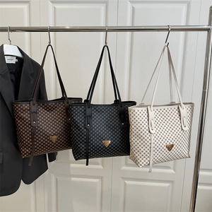 Sac Fourre-Tout Vintage Imprimé Géométrique Cuir PU Grande Capacité Sac À Épaule Avec Logo Métallique Pour Femmes