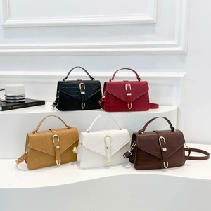 Chic croc-embossed vintage crossbody handbags in five stylish colors with gold buckles