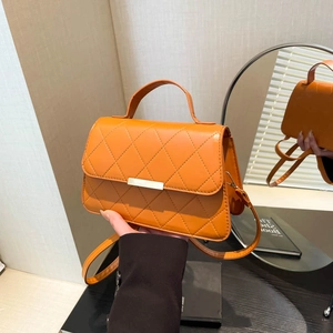 Sac à Bandoulière en Cuir PU Matelassé pour Femmes Petit Sac à Main Carré Avec Boucle en Métal Mode Satchel