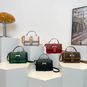 Women Shoulder Bag PU Leather Woven Texture Metal Buckle Crossbody Small Square Handbag Fashion Trendy Daily Use